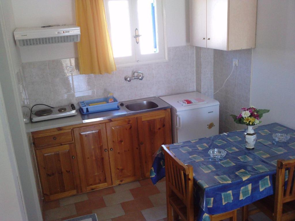 Darzenta Athina Apartments Perivolos Εξωτερικό φωτογραφία